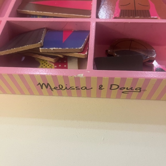 Melissa and Doug Wooden Magnetic Dressa Up Dolls Abby and Emma - Picture 2 of 5